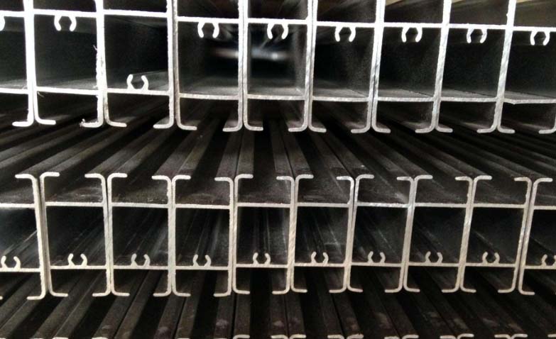 建筑行業所使用的鋁材電化學氧化專題