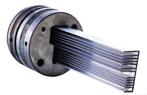 鋁型材模具在熱處理操作重點